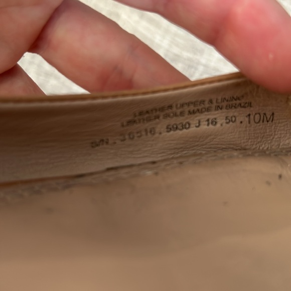 Tory Burch Fairford Pointy Flats - Picture 7 of 7